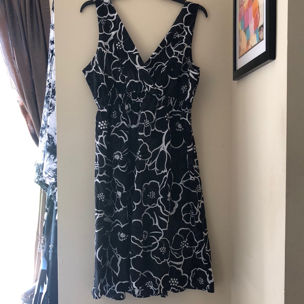 Adorable dress from Avenue